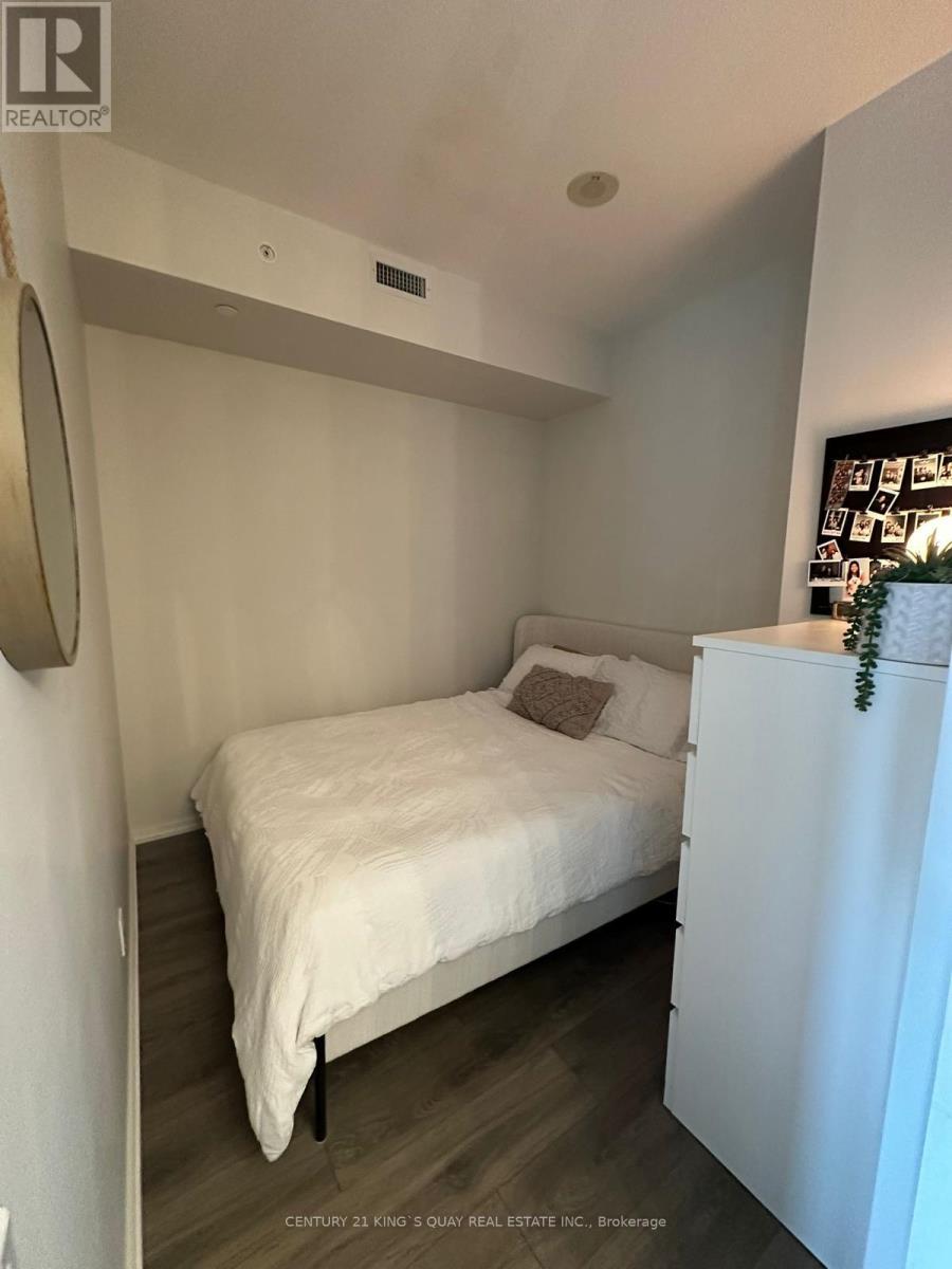 803 - 125 Peter Street, Toronto, Ontario  M5V 0M2 - Photo 11 - C13568576