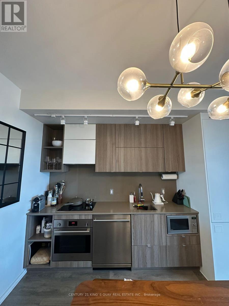 803 - 125 Peter Street, Toronto, Ontario  M5V 0M2 - Photo 2 - C13568576