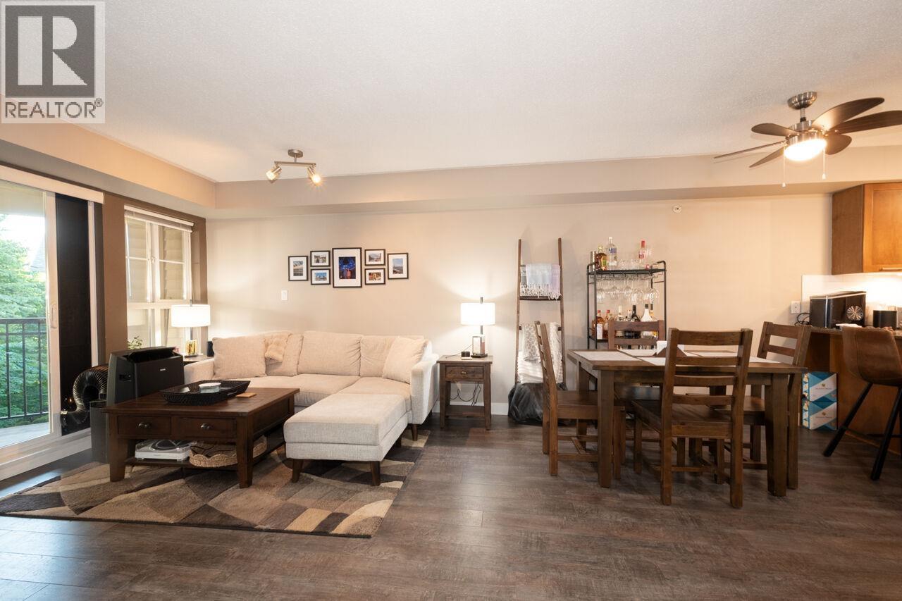 409 19677 Meadow Gardens Way, Pitt Meadows, British Columbia  V3Y 0A2 - Photo 4 - R3146214