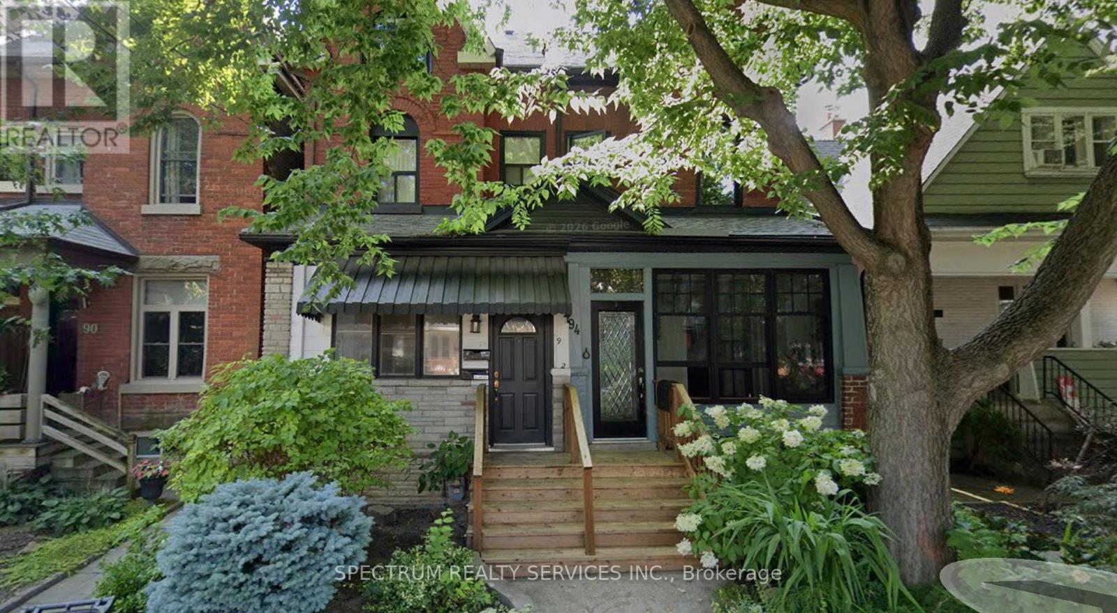 2 - 92 CAROLINE AVENUE, Toronto (South Riverdale)
