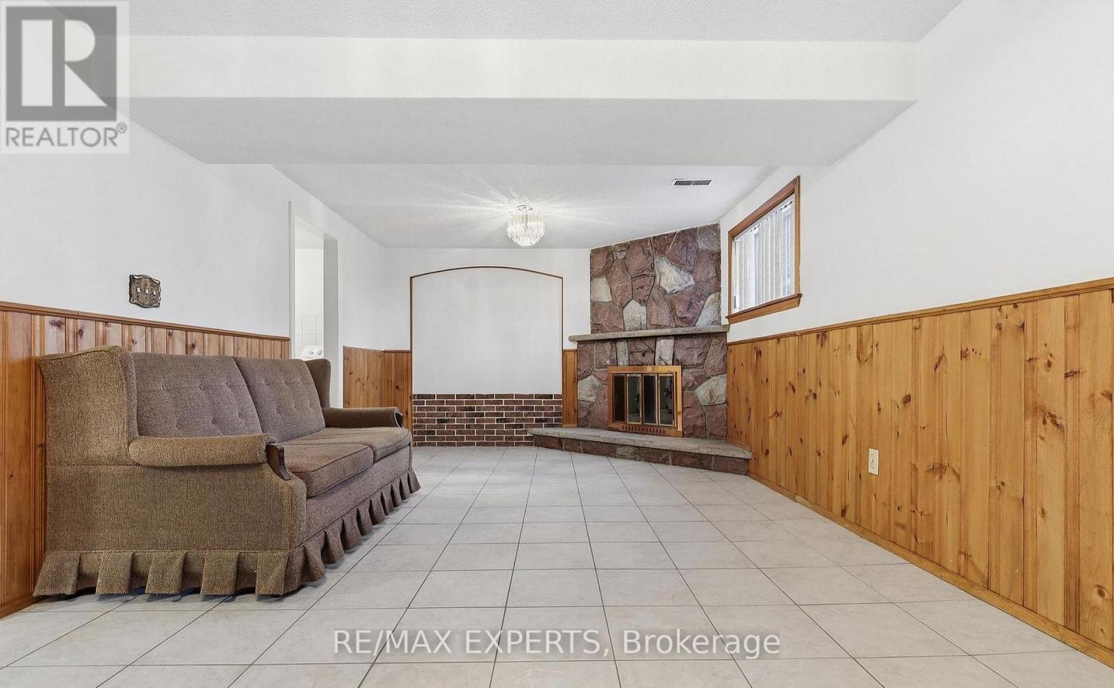 Bsmt - 228 Andrew Park, Vaughan, Ontario  L4L 1G2 - Photo 8 - N13568484