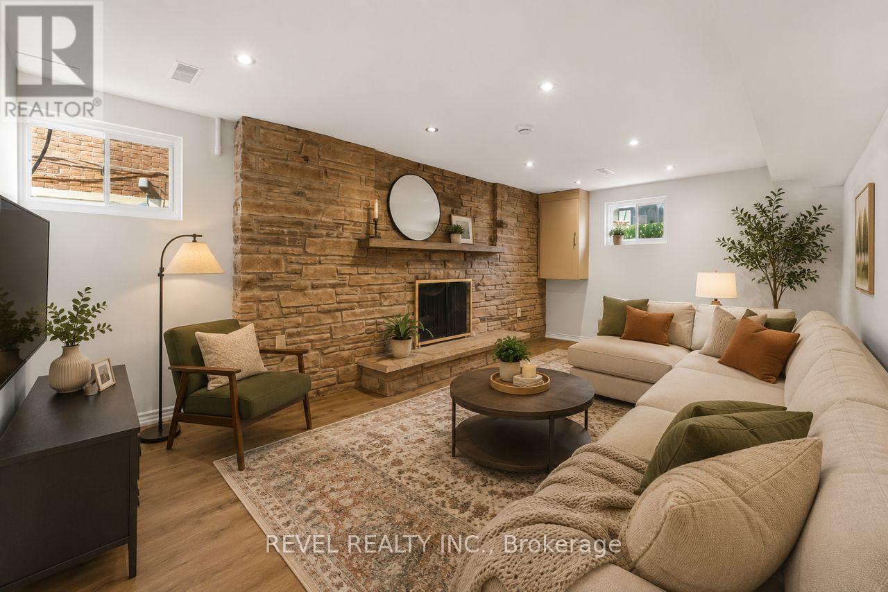 LOWER - 291 THRACE AVENUE