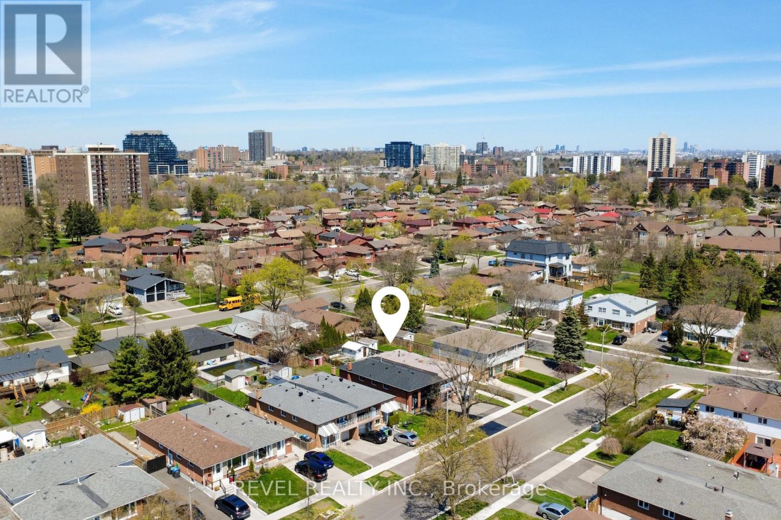 Upper - 291 Thrace Avenue, Mississauga, Ontario  L5B 2B2 - Photo 28 - W13568368