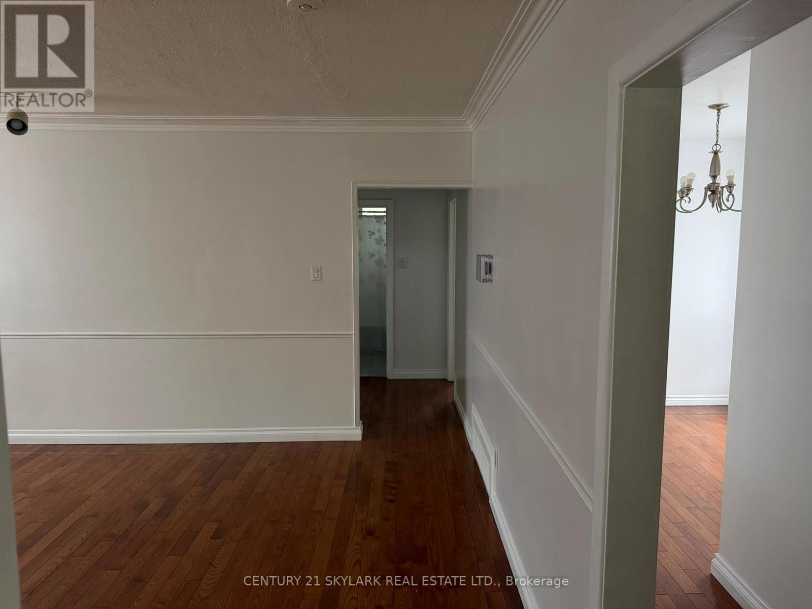 35 Cumberland Drive, Brampton, Ontario  L6V 1W5 - Photo 5 - W13568590