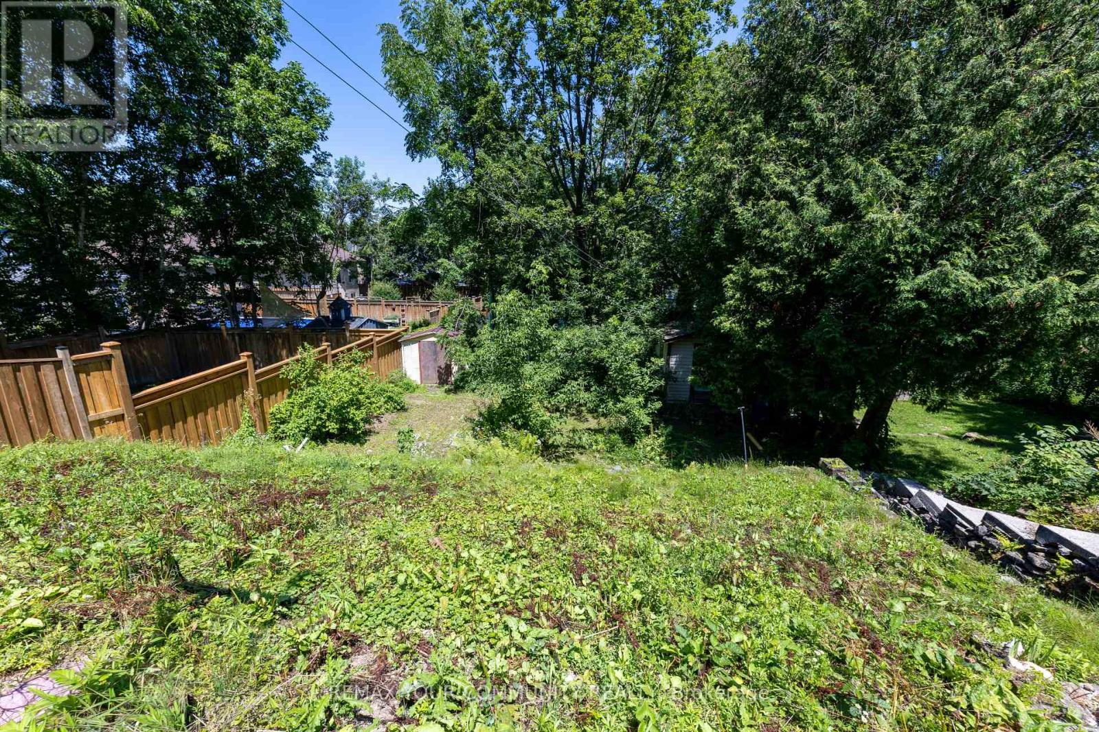 47 Mountain Street, Grimsby, Ontario  L3M 3K2 - Photo 21 - X13568432