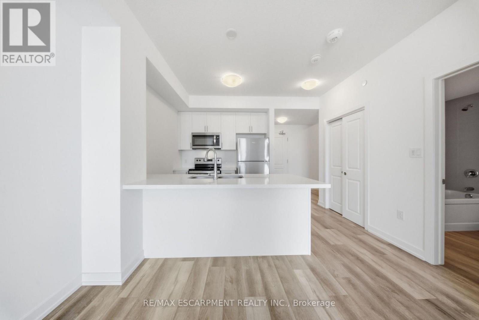 1107 - 470 Dundas Street E, Hamilton, Ontario  L8B 2A6 - Photo 12 - X13568440