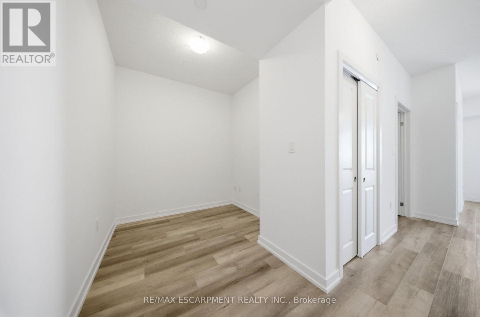 1107 - 470 Dundas Street E, Hamilton, Ontario  L8B 2A6 - Photo 6 - X13568440