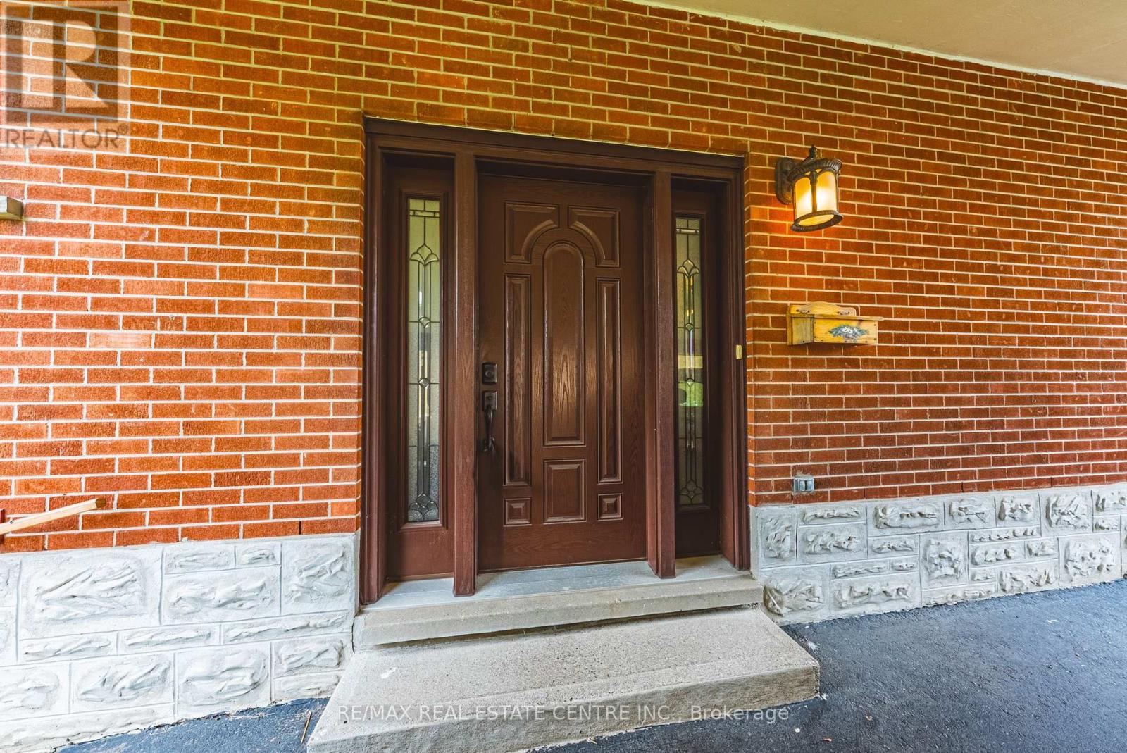 45 Gail Street, Cambridge, Ontario  N1R 4M3 - Photo 4 - X13568448