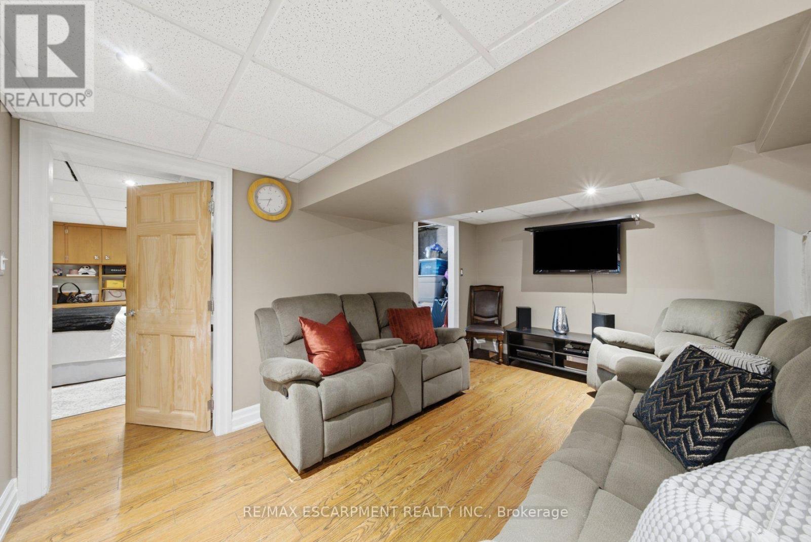 92 Auchmar Road, Hamilton, Ontario L9C 1C5 - Photo 29 - X13568556