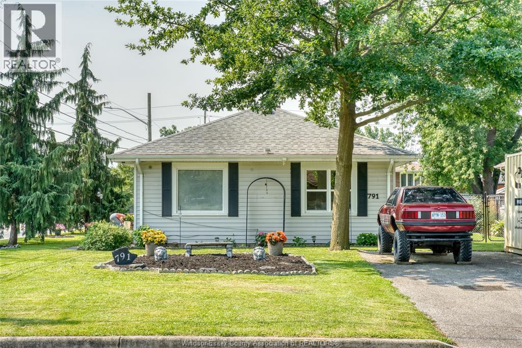 791 Scofield Avenue, Windsor, Ontario  N9G 1L4 - Photo 3 - 26016987
