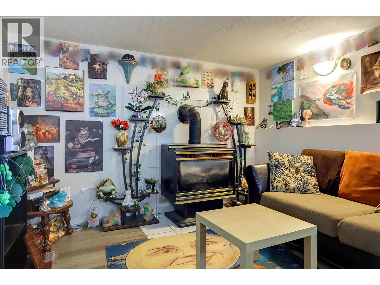 Listing image 55