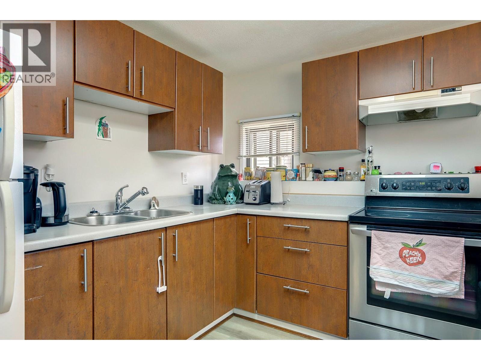 Listing image 65