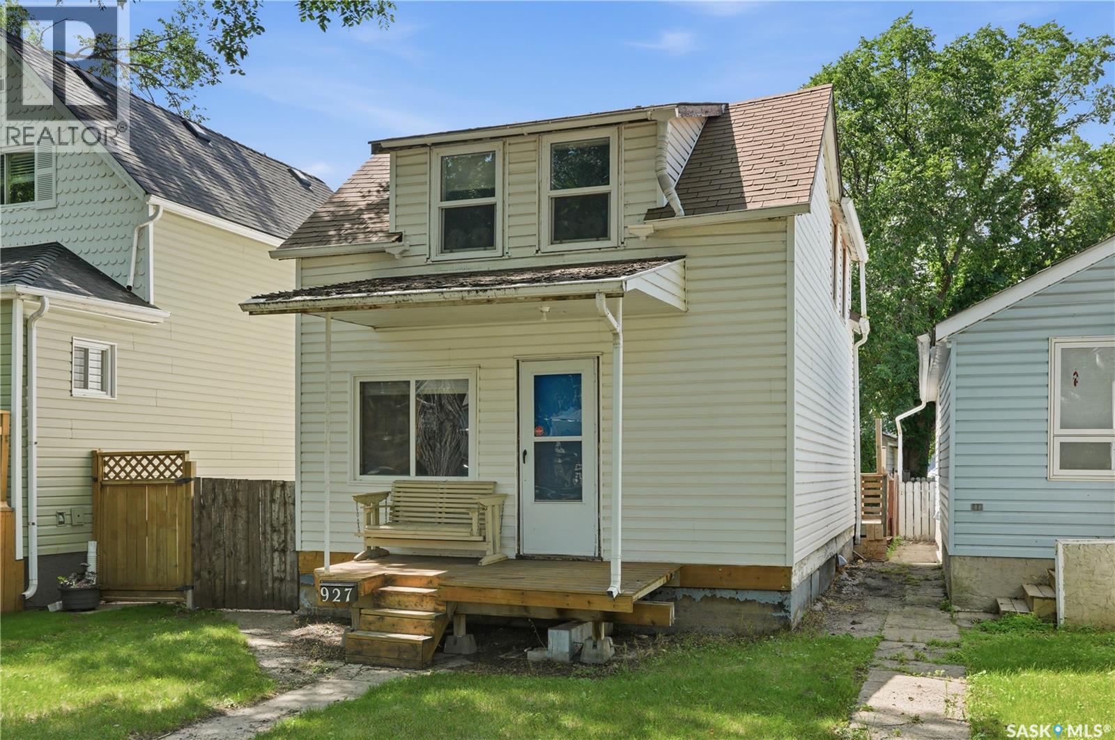 927 4th AVENUE N, Saskatoon, Saskatchewan