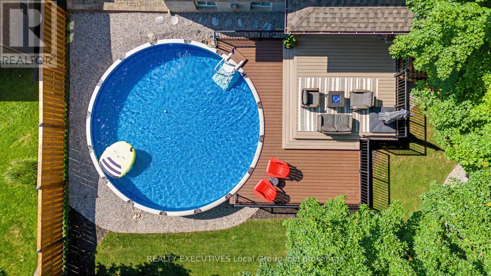 16 Vermont Crescent, North Bay, Ontario  P1C 1L5 - Photo 2 - X13568704