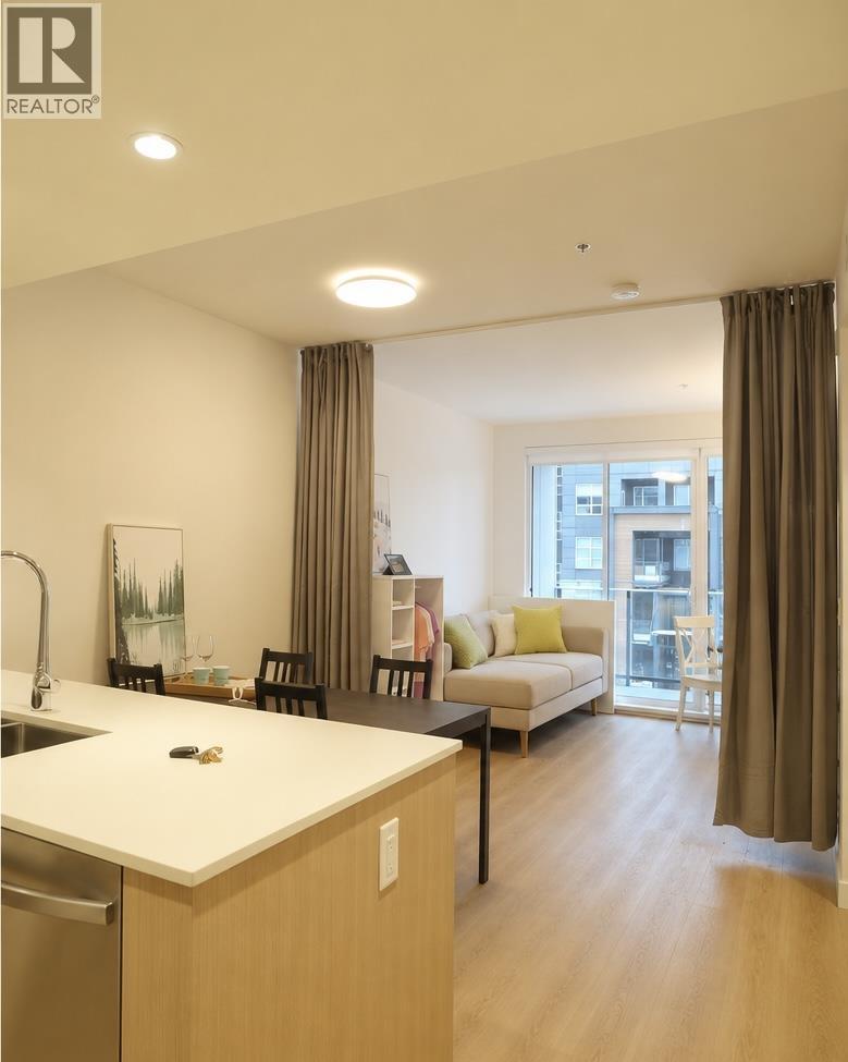 4xx 9888 UNIVERSITY CRESCENT, Burnaby