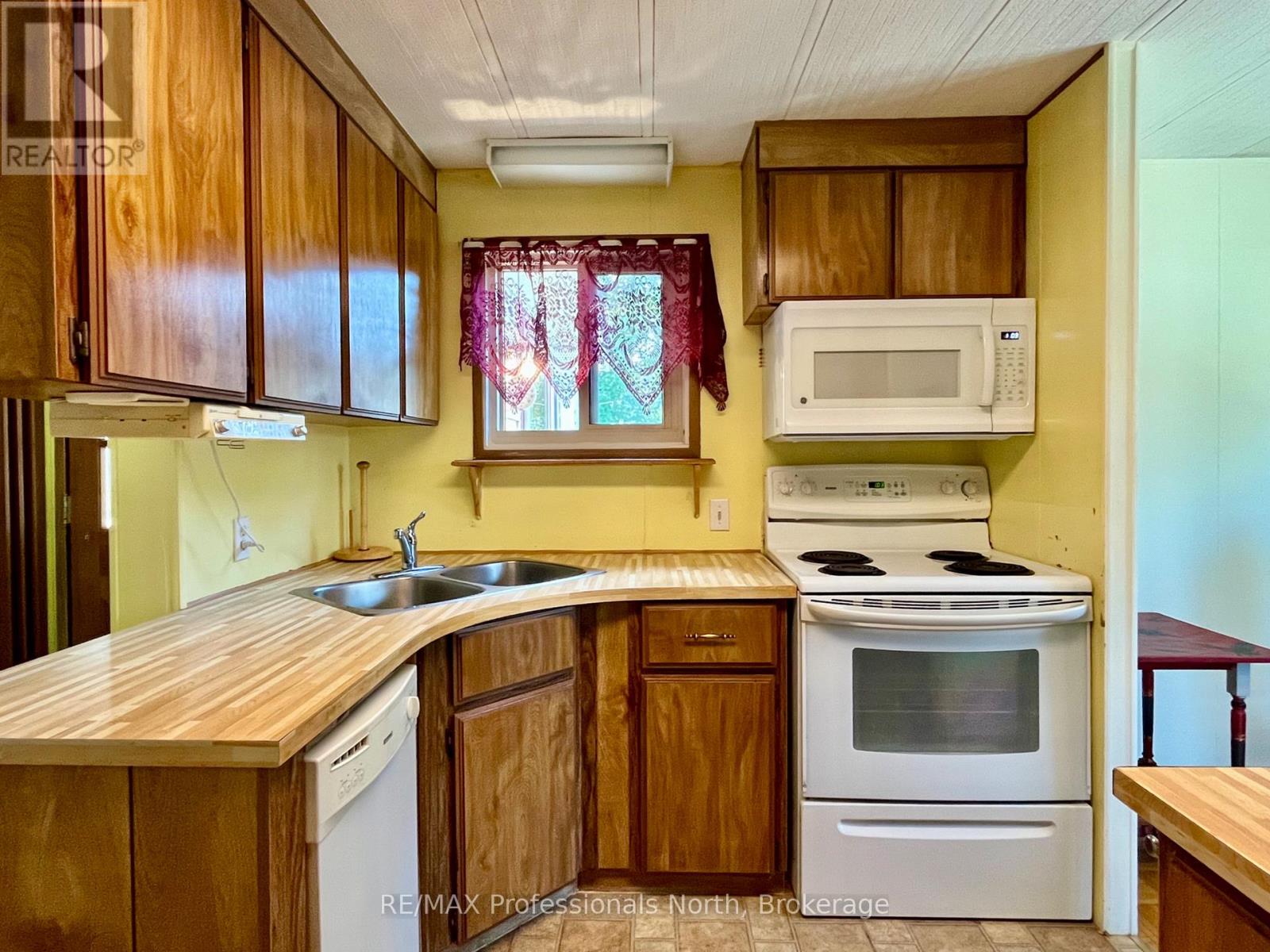 1034 Eighth Lane, Minden Hills, Ontario  K0M 2K0 - Photo 21 - X13568732