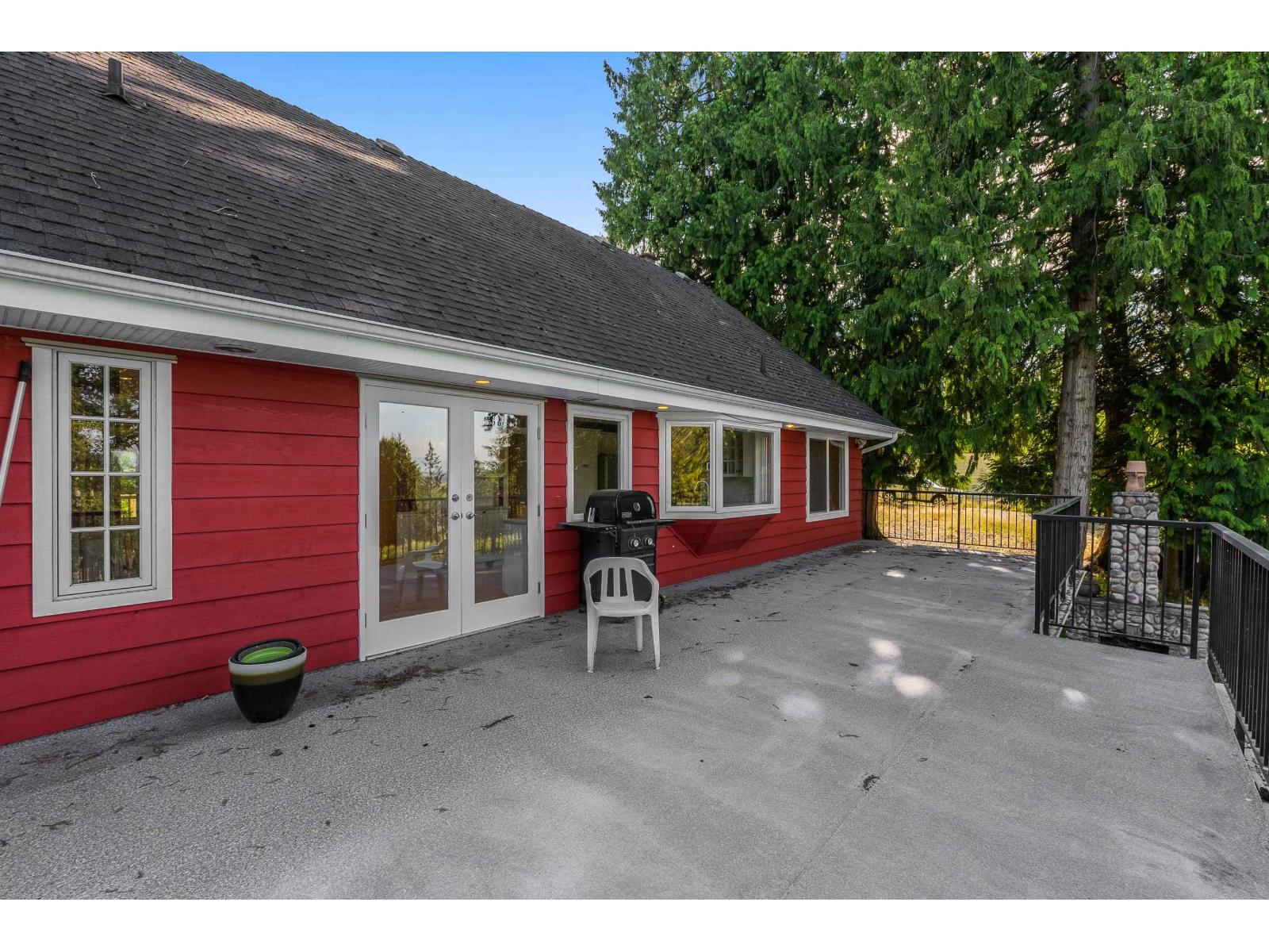17311 HILLVIEW PLACE — photo 39