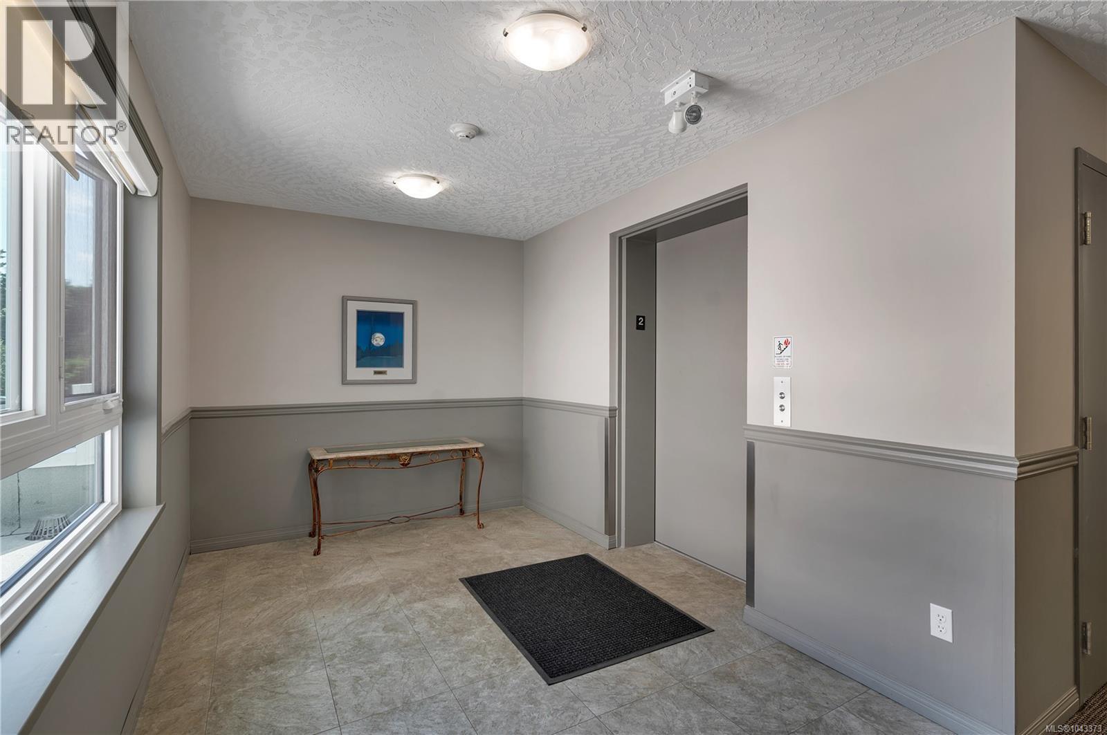 Listing image 30