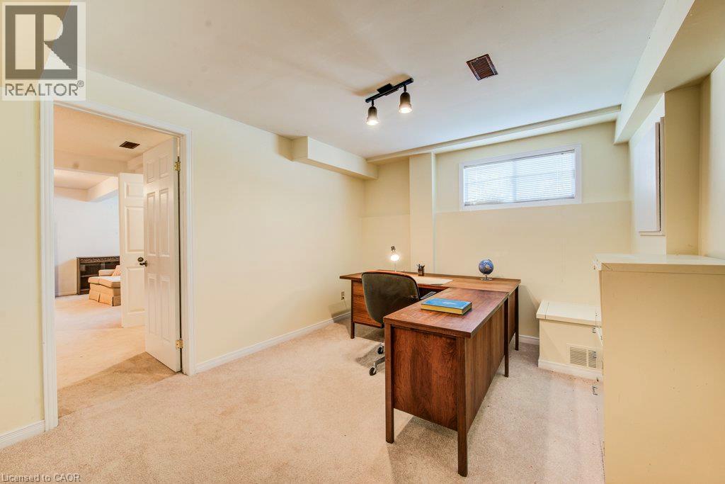 450 Beechwood Place Unit# 6, Waterloo, Ontario  N2T 1Y7 - Photo 35 - 40846939