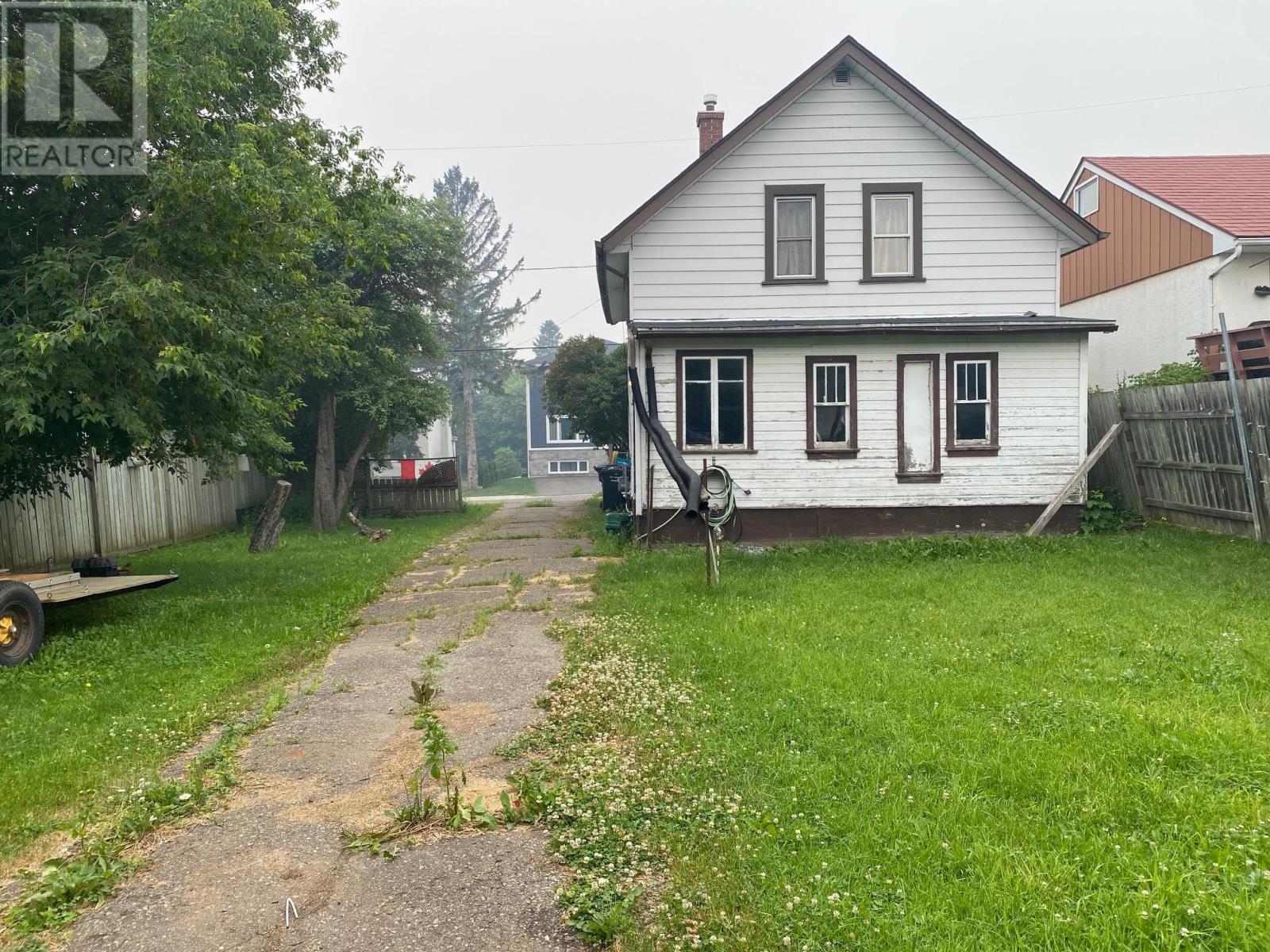 244 Fitzgerald St, Thunder Bay, Ontario  P7A 2N9 - Photo 2 - TB2601973