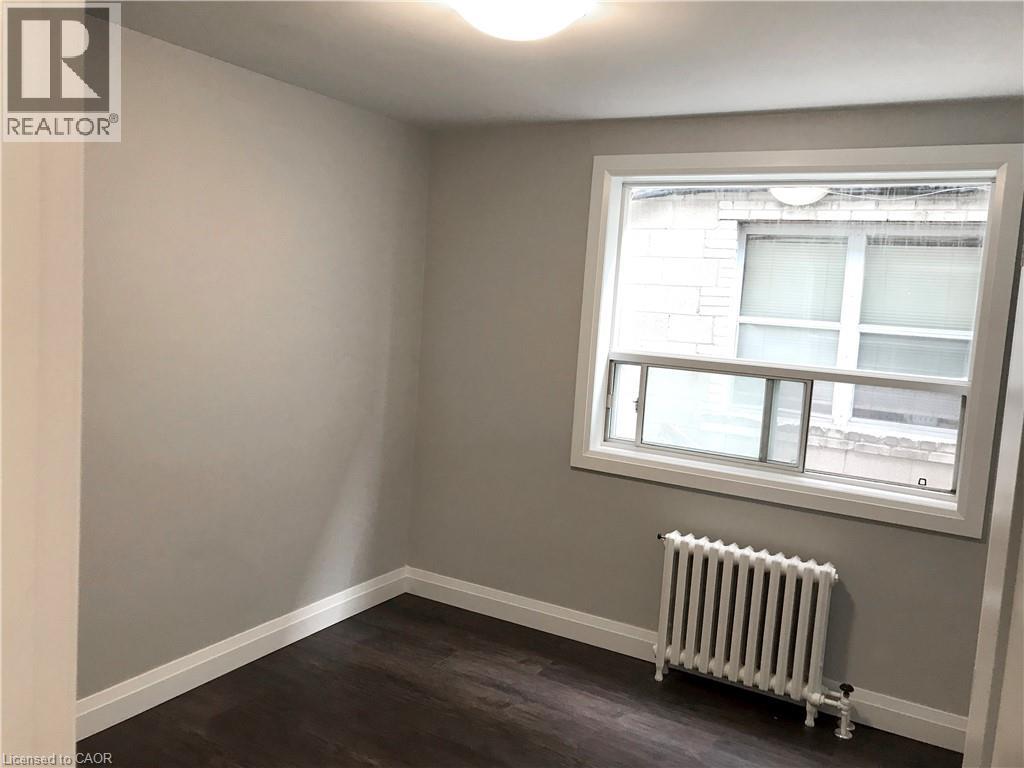 273 Lakeshore Road E Unit# 1, Mississauga, Ontario  L5G 1G8 - Photo 5 - 40848589