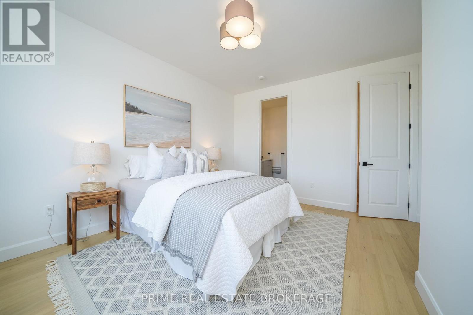 70 - 13 Coastal Crescent, Lambton Shores, Ontario  N0M 1T0 - Photo 13 - X13568680