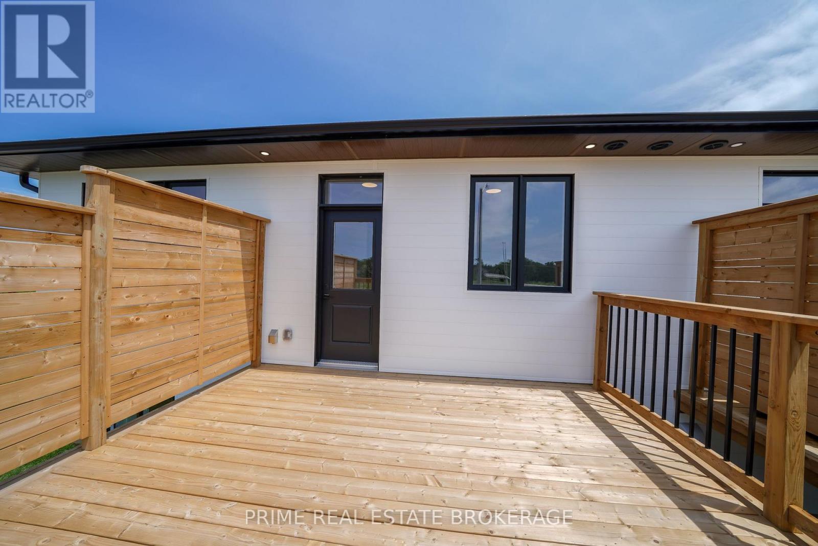70 - 13 Coastal Crescent, Lambton Shores, Ontario  N0M 1T0 - Photo 20 - X13568680