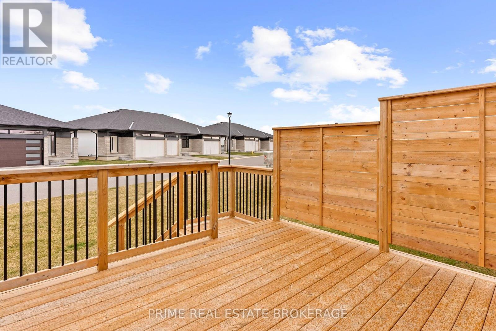 70 - 13 Coastal Crescent, Lambton Shores, Ontario  N0M 1T0 - Photo 21 - X13568680