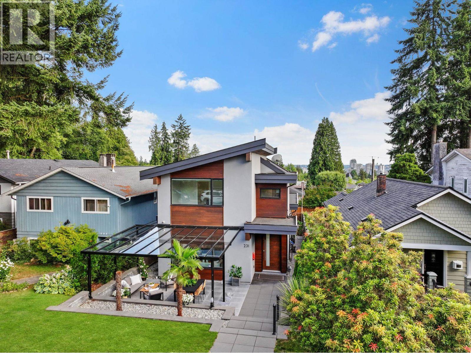 231 E 27 Street, North Vancouver, British Columbia  V7N 1B7 - Photo 4 - R3146002
