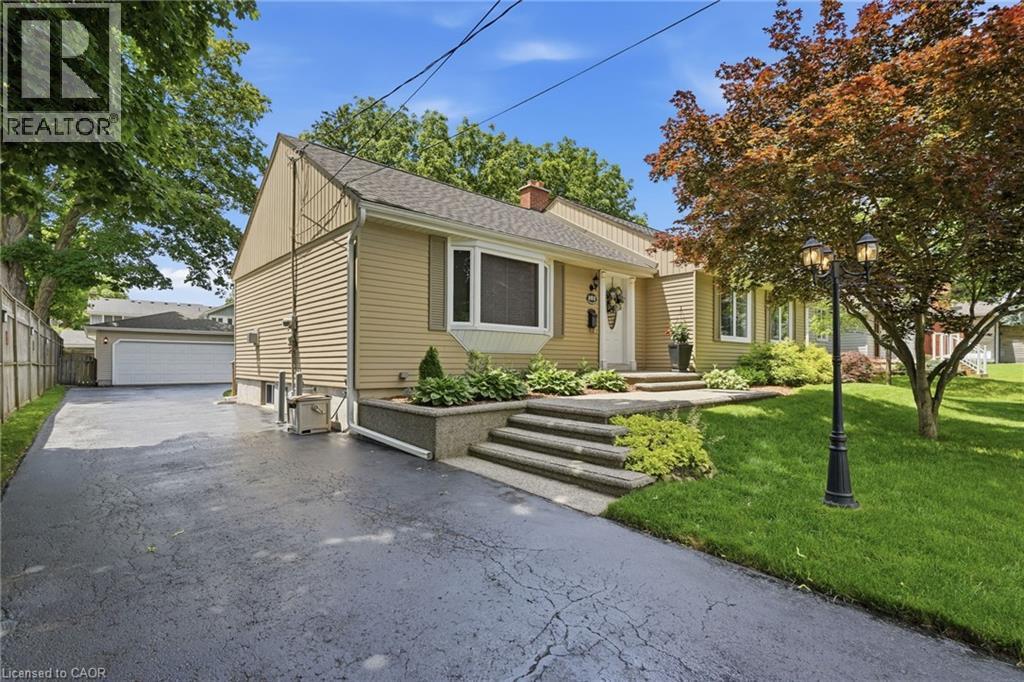 101 Victoria Street, Waterdown, Ontario  L0R 2H0 - Photo 2 - 40843870