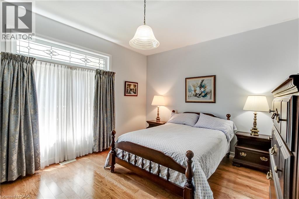 393 Henderson Road, Burlington, Ontario  L7L 2P6 - Photo 21 - 40846583