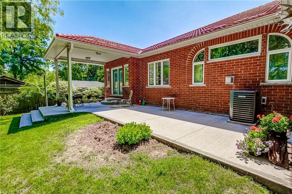 393 Henderson Road, Burlington, Ontario  L7L 2P6 - Photo 29 - 40846583