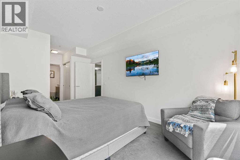 111, 25 Aspenmont Heights Sw, Calgary, Alberta  T3H 0E4 - Photo 11 - A2327471
