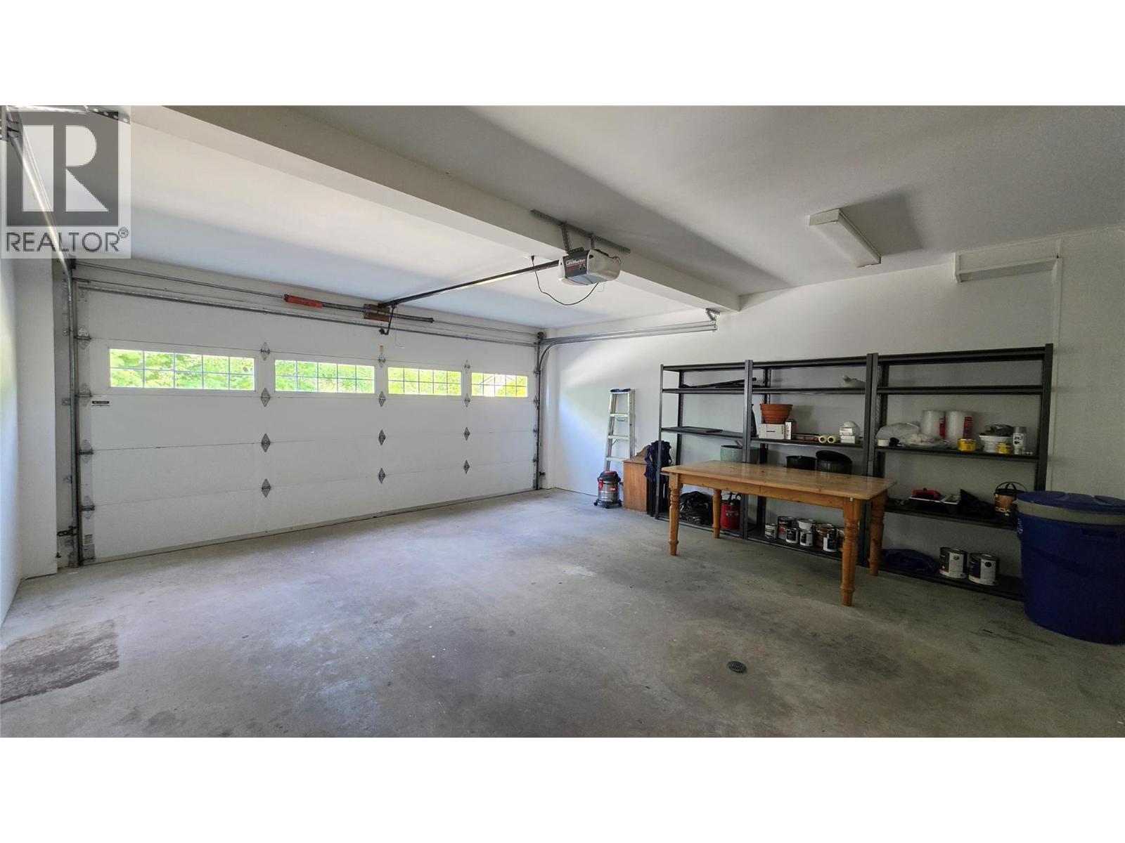 Listing image 43