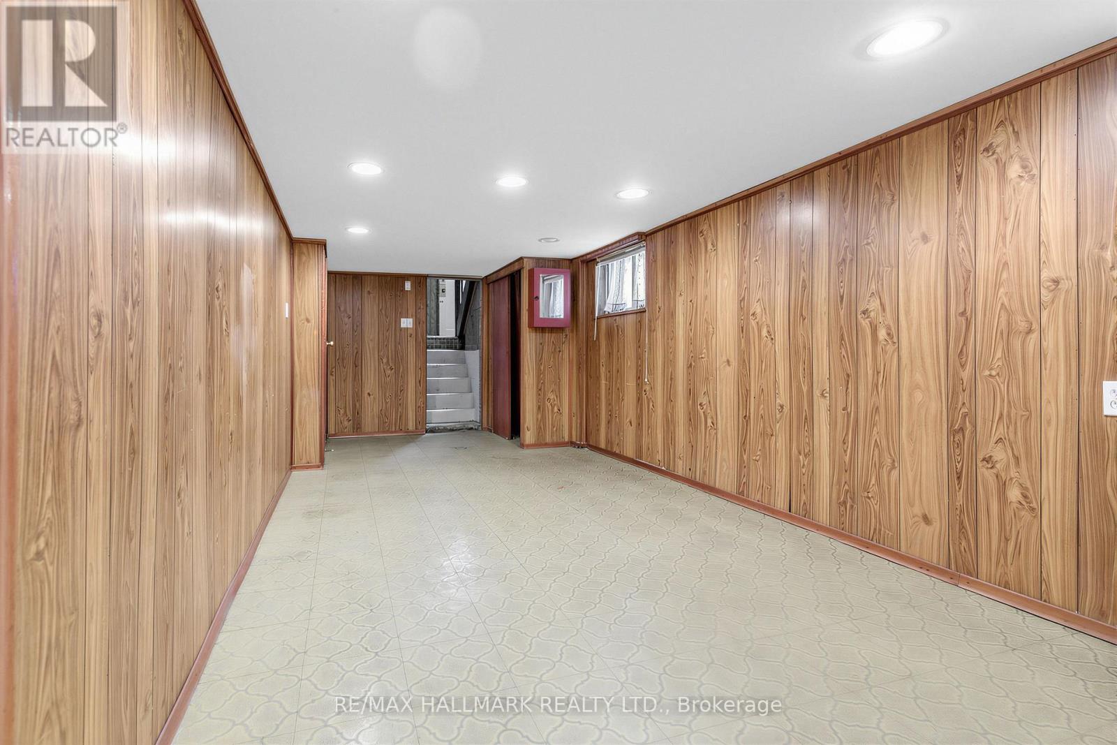 365 Milverton Boulevard, Toronto, Ontario  M4J 1W1 - Photo 32 - E13485764