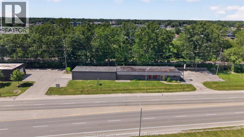 851 Division Road, Windsor, Ontario N8W 5R9 - Photo 12 - 26017072