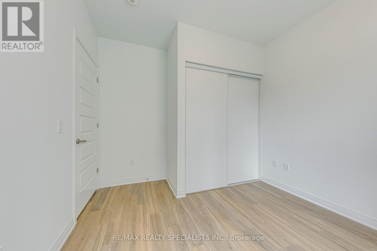 120 - 480 Gordon Krantz Avenue, Milton, Ontario L9E 1Z4 - Photo 22 - W12861002