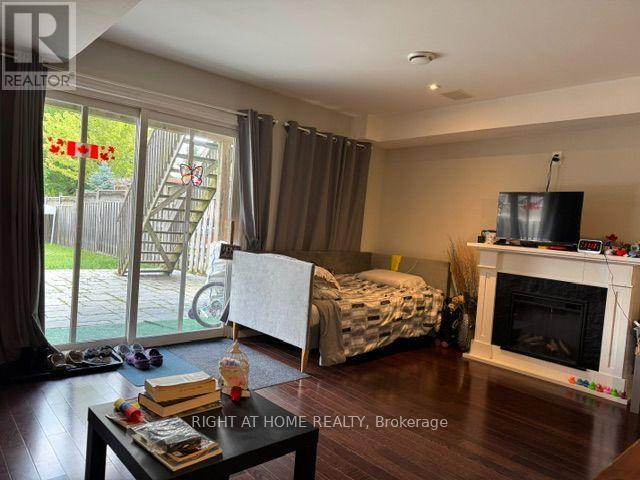 2419 Wasaga Drive, Oakville, Ontario  L6H 0B8 - Photo 39 - W13554752