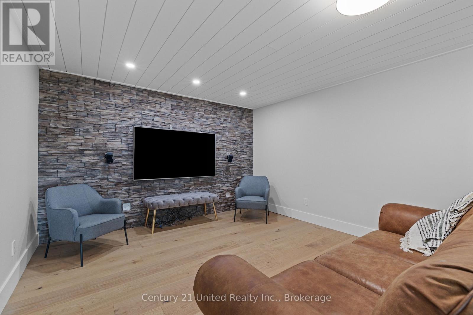 39 Stockdale Road, Selwyn, Ontario  K9J 6X4 - Photo 16 - X13568976
