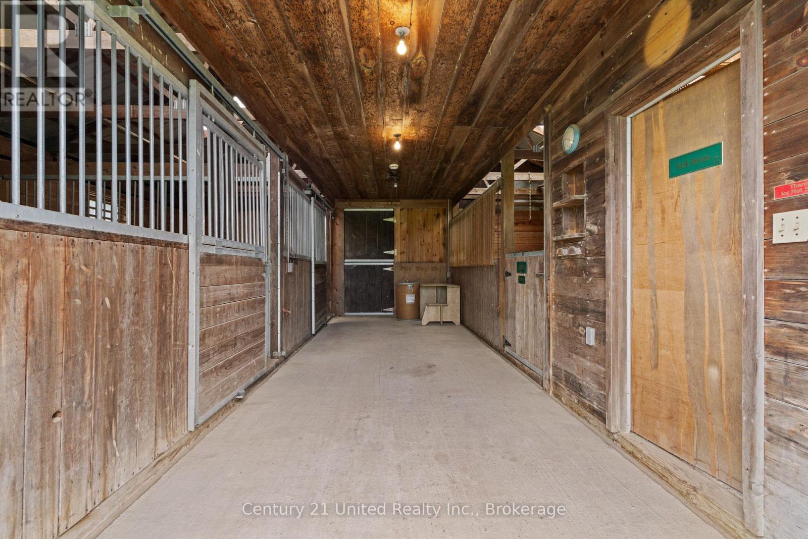 39 Stockdale Road, Selwyn, Ontario  K9J 6X4 - Photo 36 - X13568976