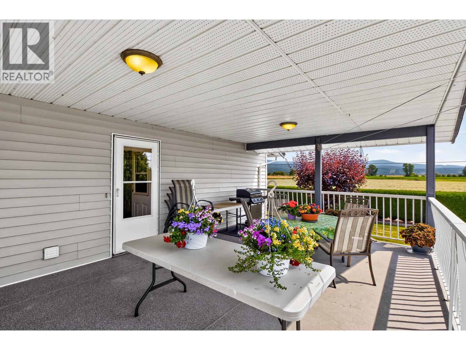 14221 Mckechnie Road, Pitt Meadows, British Columbia  V3Y 1Z1 - Photo 21 - R3146284