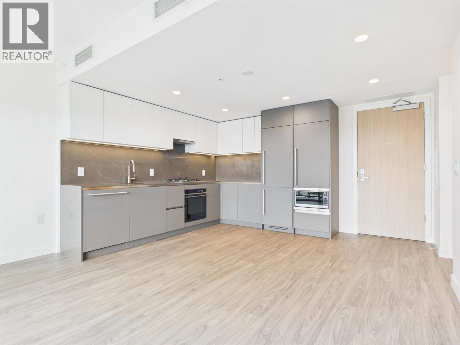 2907 2135 Springer Avenue, Burnaby, British Columbia  V5B 0C1 - Photo 3 - R3146691