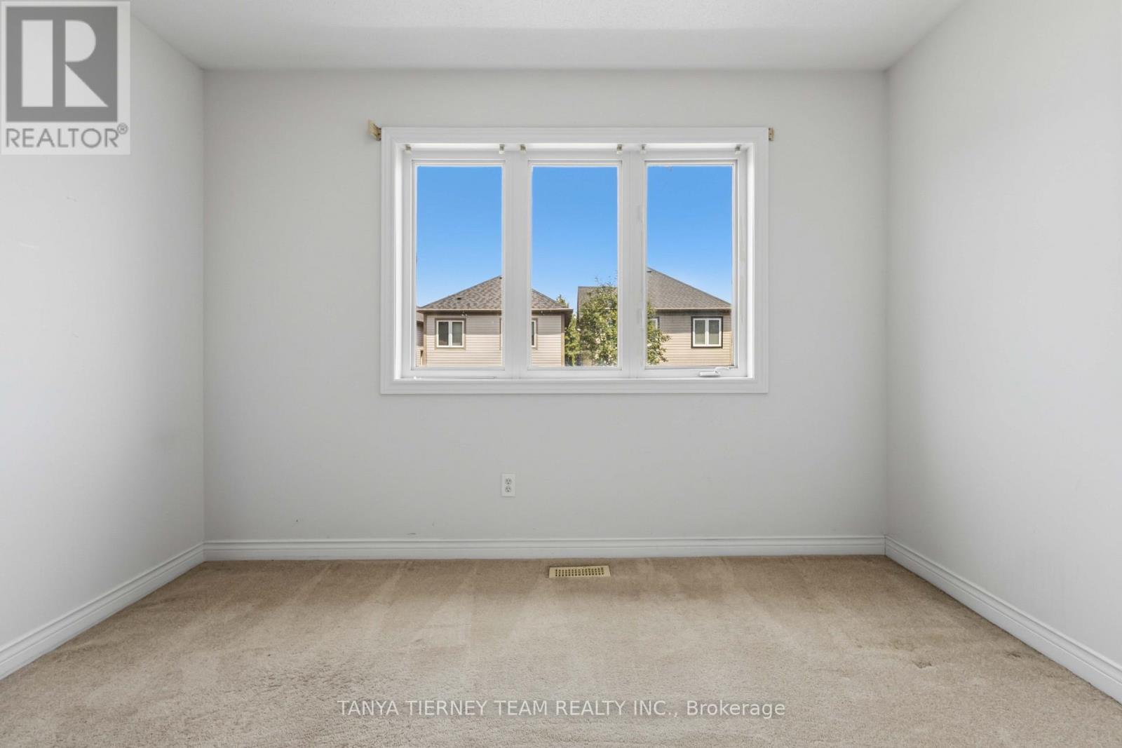 31 Chatterson Street, Whitby, Ontario  L1R 0B3 - Photo 34 - E13568906