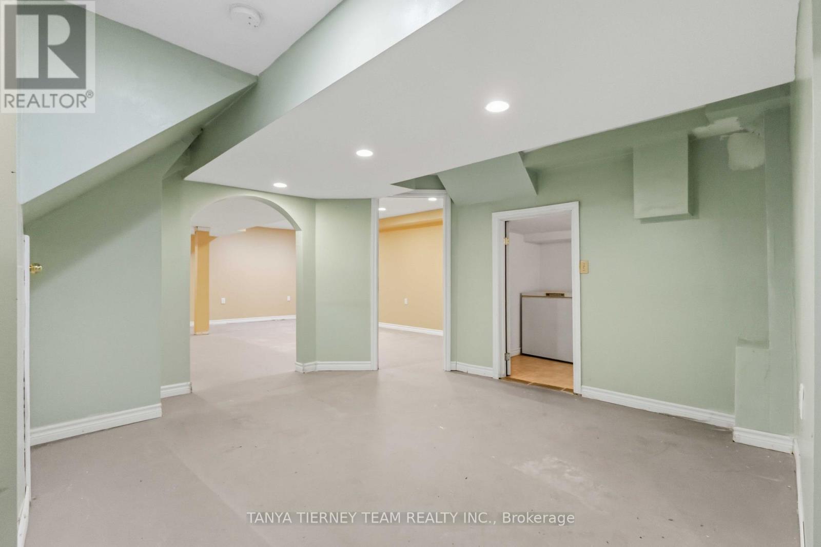 31 Chatterson Street, Whitby, Ontario  L1R 0B3 - Photo 38 - E13568906