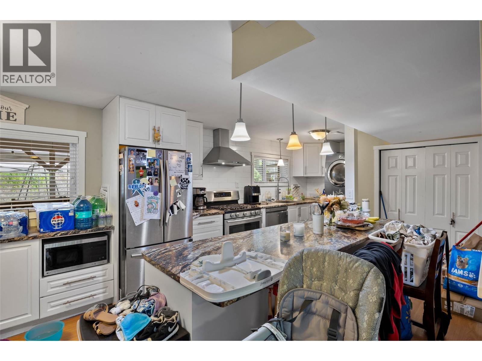740 Sherwood Drive — photo 26