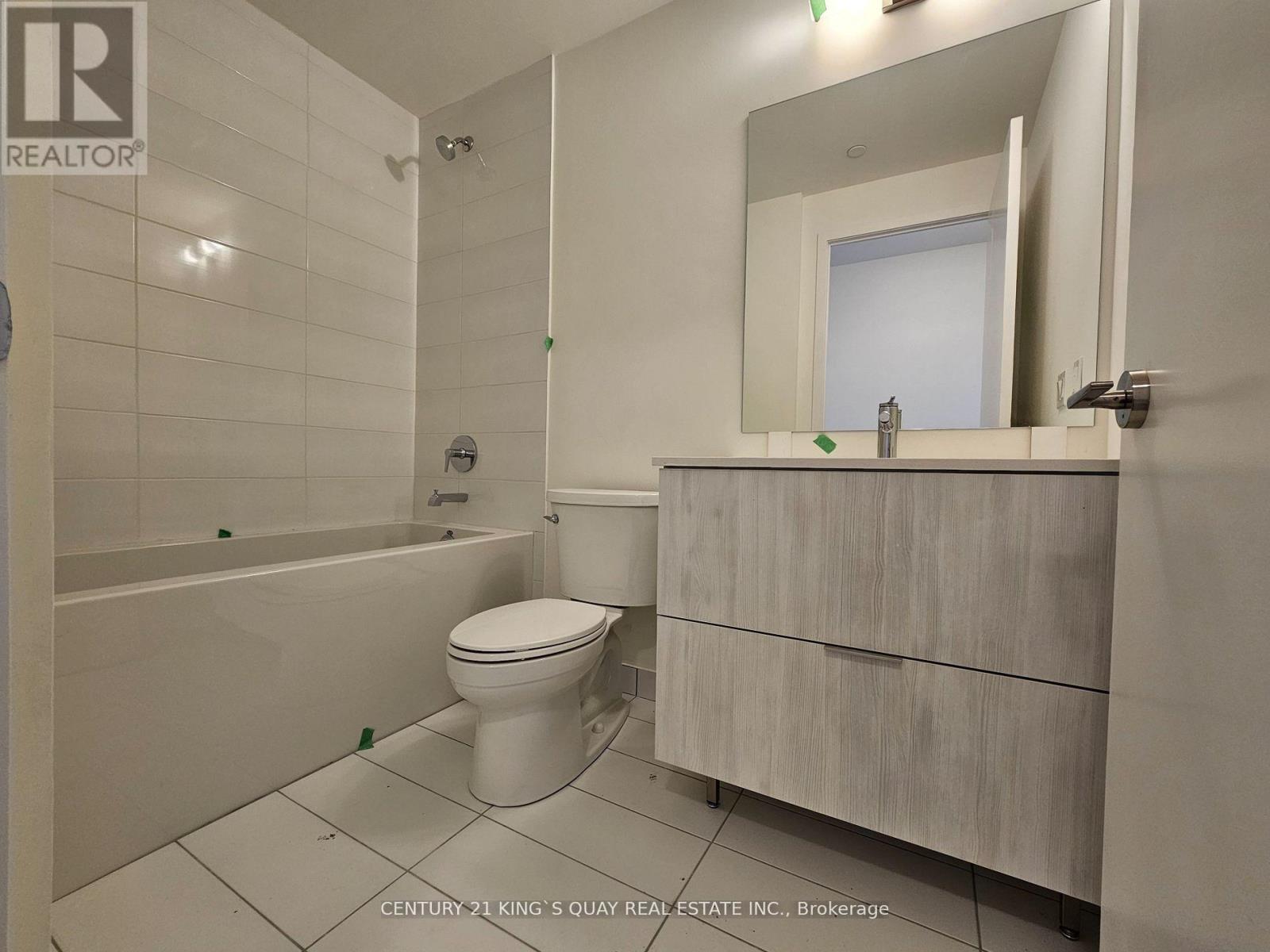 631 - 2 David Eyer Road, Richmond Hill, Ontario  L4S 0N6 - Photo 5 - N13568854