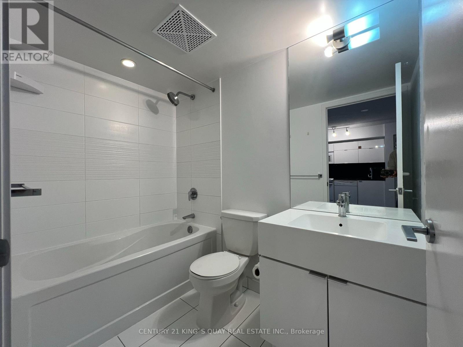 836 - 151 Dan Leckie Way, Toronto, Ontario  M5V 4B2 - Photo 11 - C13568460