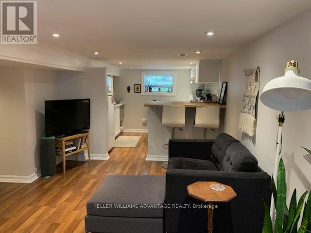 BASEMENT - 17 KEYSTONE AVENUE, Toronto (East End-Danforth)