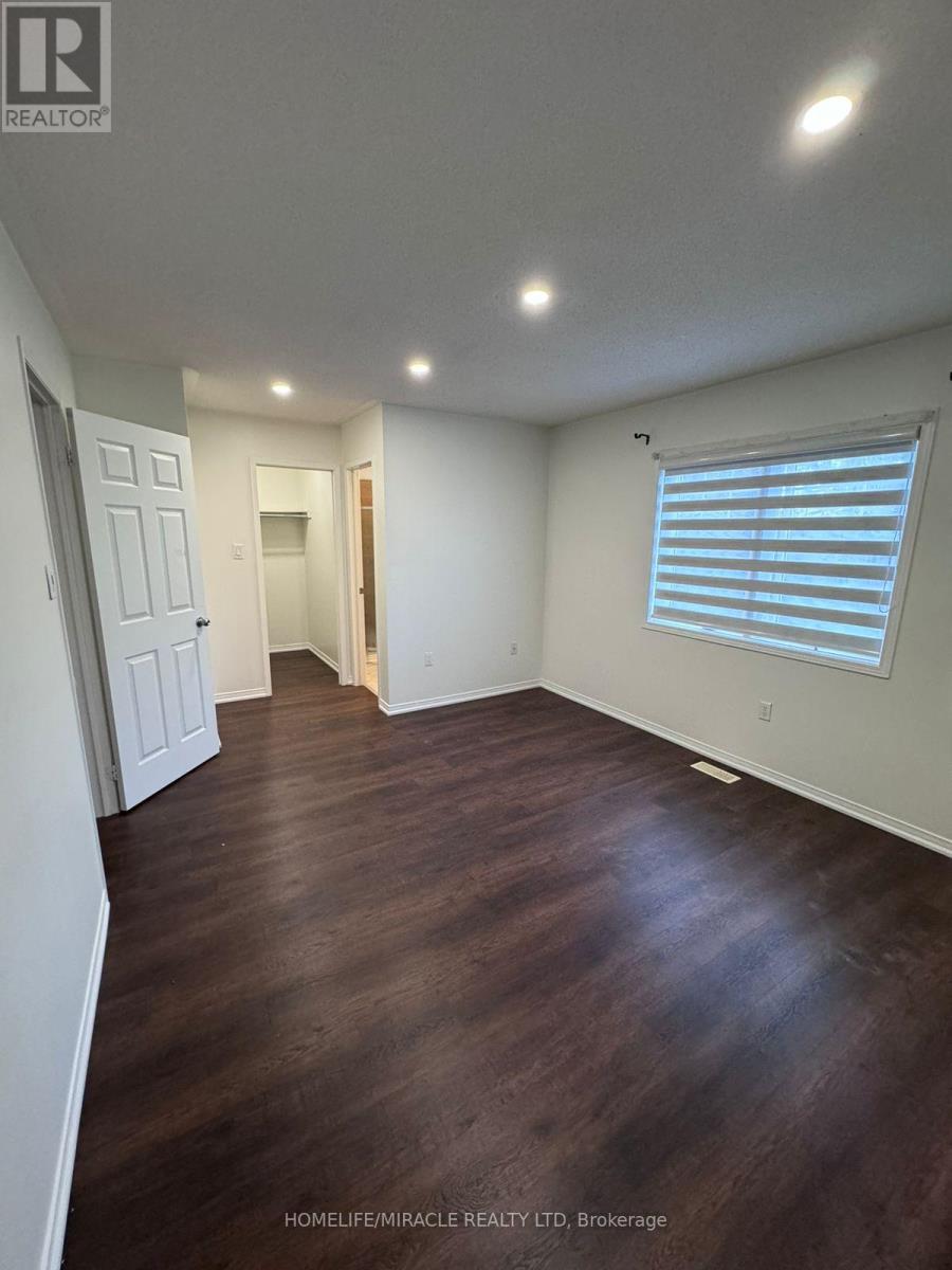 24 Settler's Court, Whitby, Ontario  L1M 2L3 - Photo 11 - E13546246