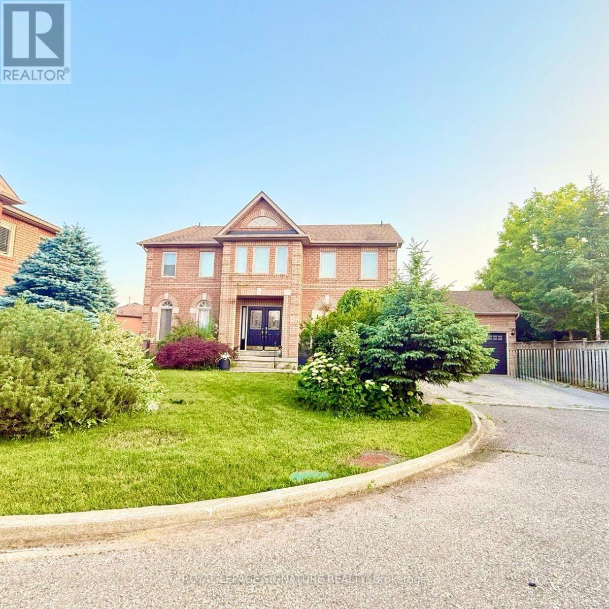 3388 TRELAWNY CIRCLE, Mississauga, Ontario